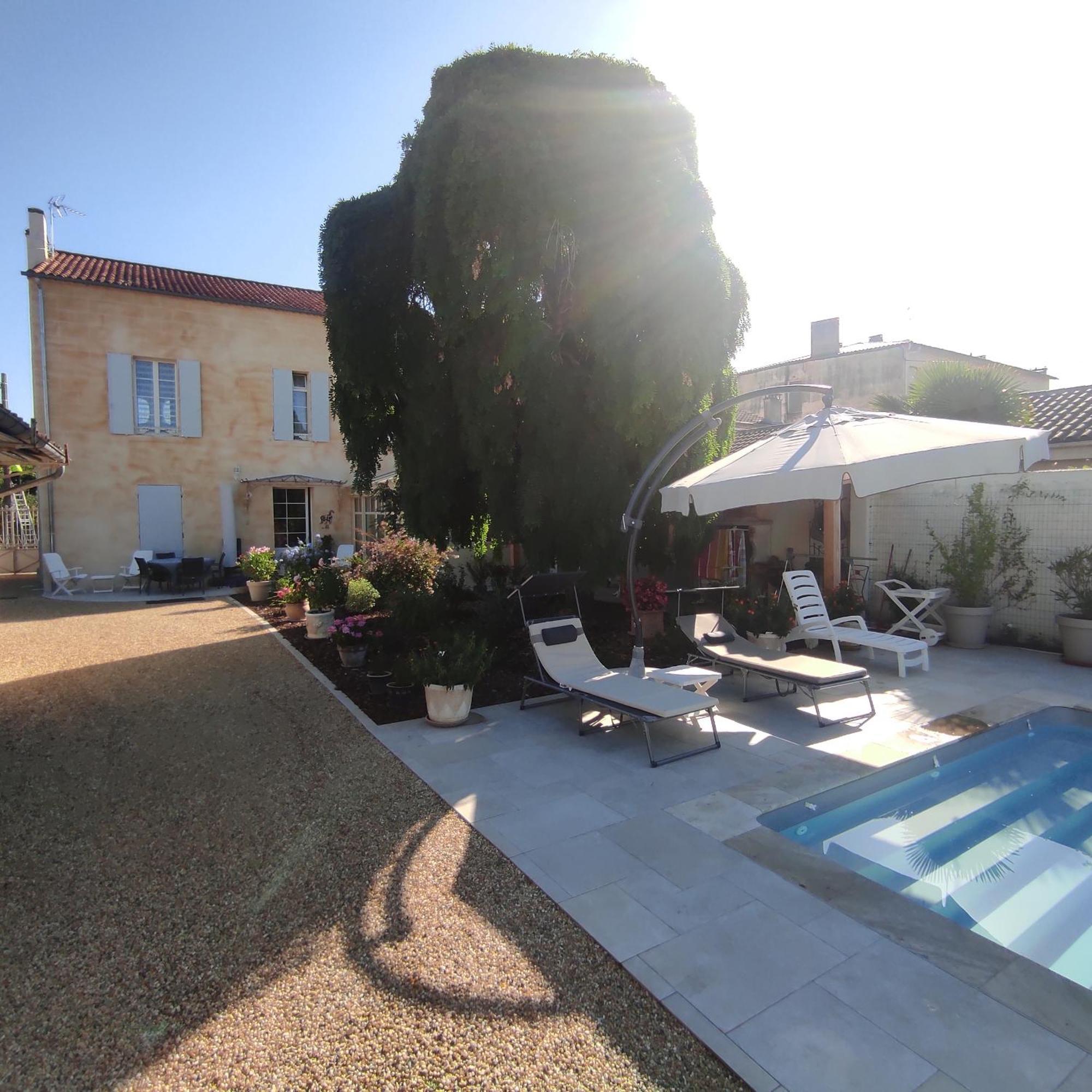 L'Acacia Bed & Breakfast Bergerac Exterior photo